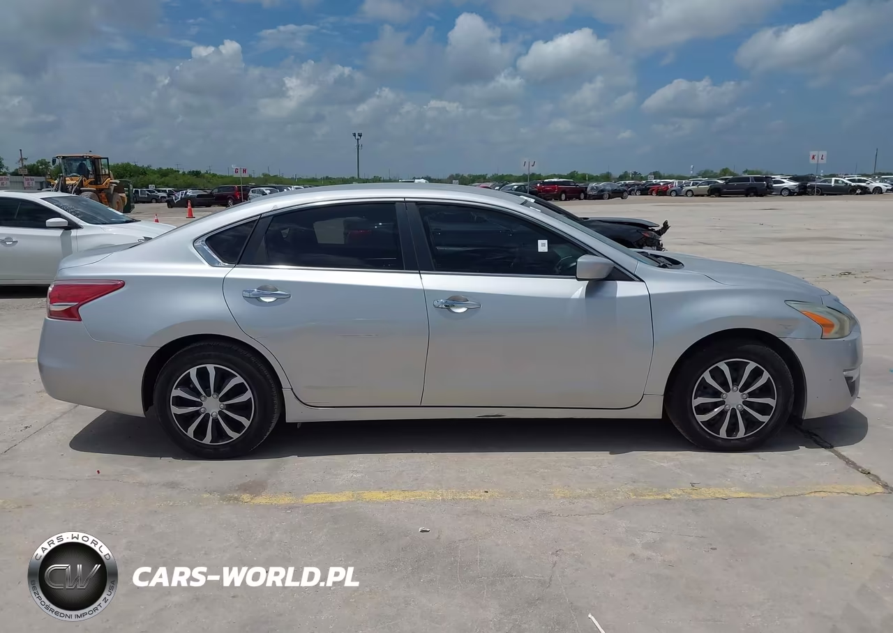 2013 Nissan Altima 2.5 S VIN:1N4AL3AP7DC111471 - 14