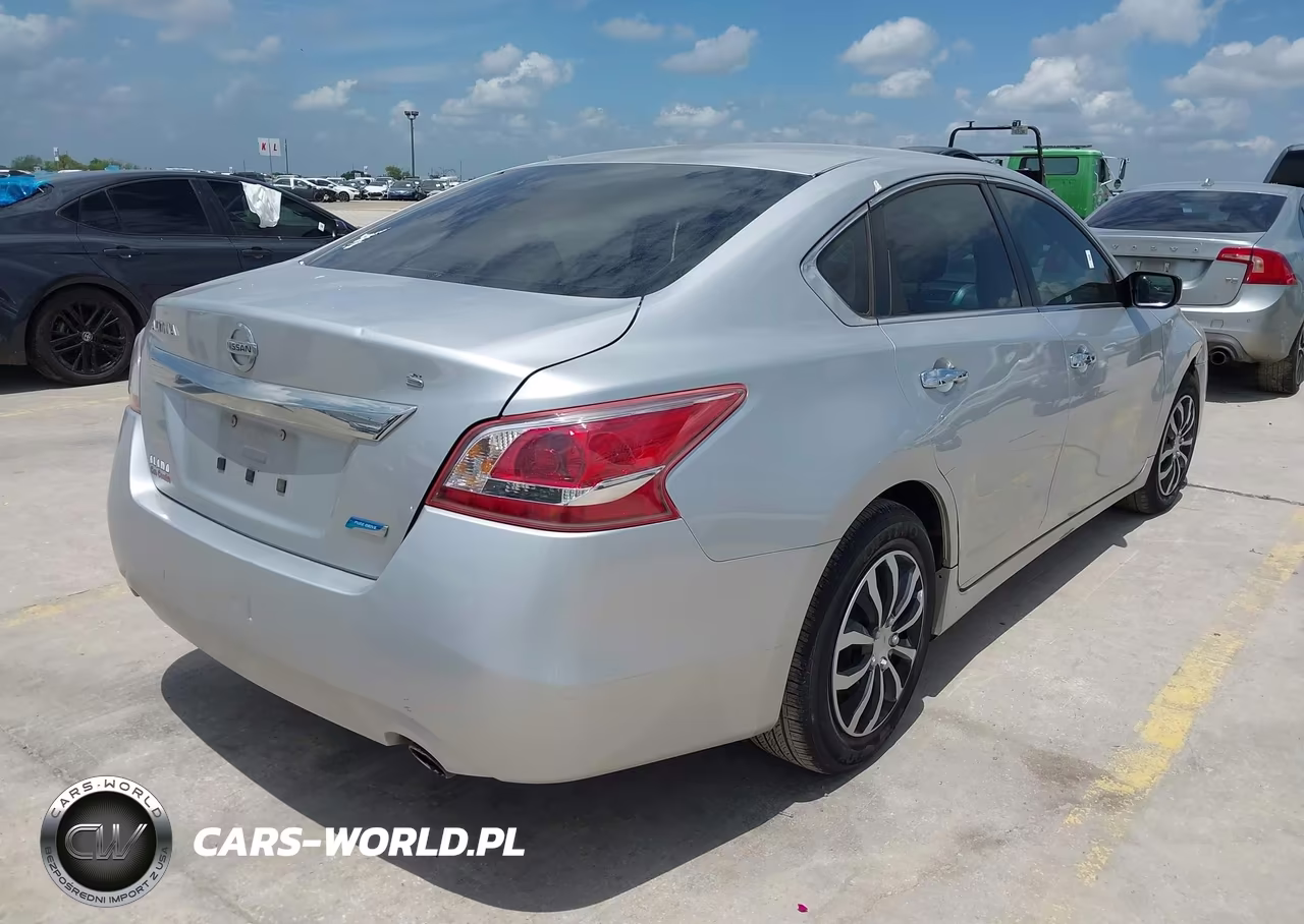 2013 Nissan Altima 2.5 S VIN:1N4AL3AP7DC111471 - 4