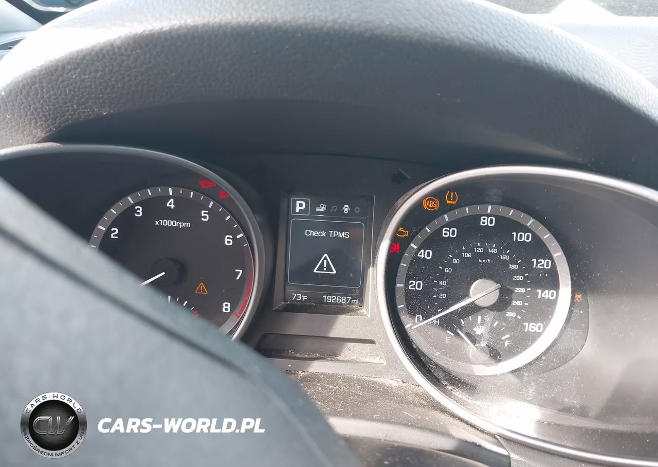 2018 Hyundai Santa Fe Sport 2.4L VIN:5XYZU3LB6JG523299 - 16