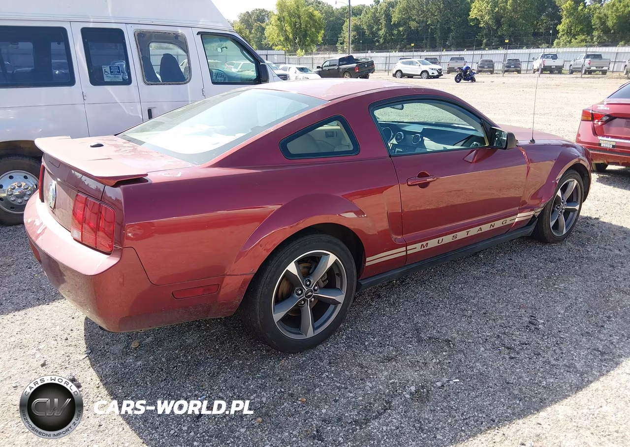 2007 Ford Mustang V6 Deluxe-V6 Premium VIN:1ZVFT80N575341156 - 4