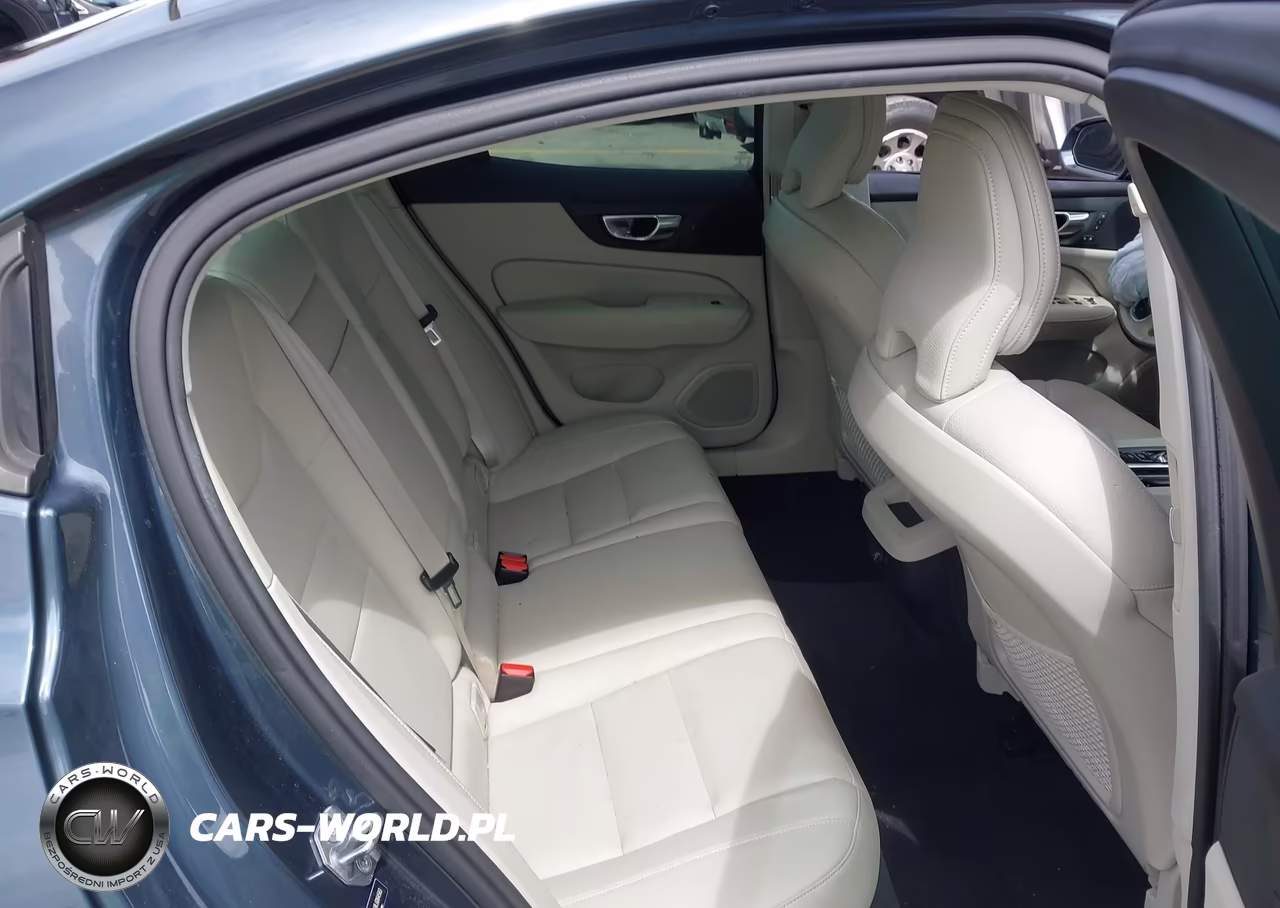 2020 Volvo S60 Momentum VIN:7JR102FK8LG064583 - 8