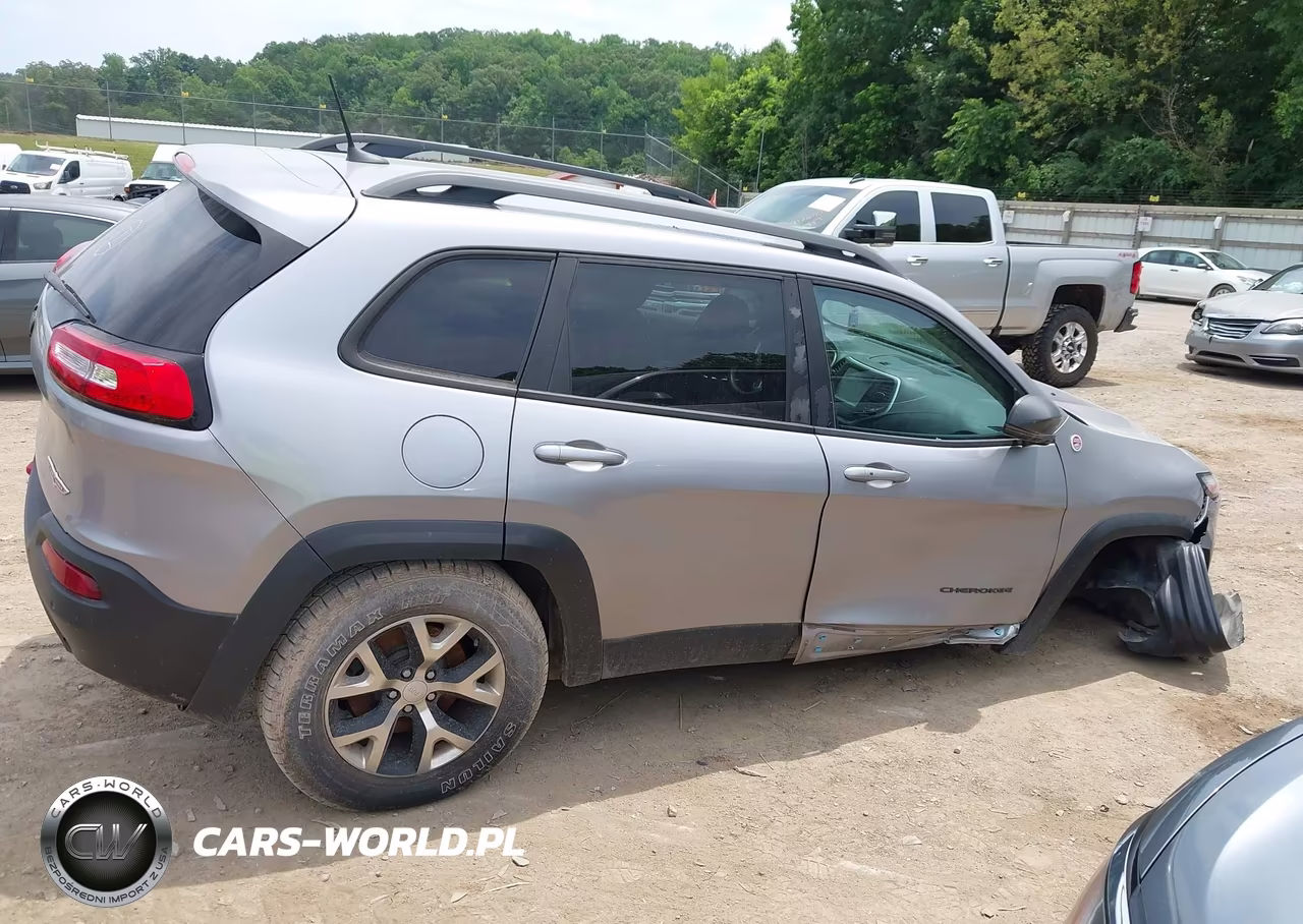 2018 Jeep Cherokee Trailhawk 4X4 VIN:1C4PJMBX7JD619878 - 13