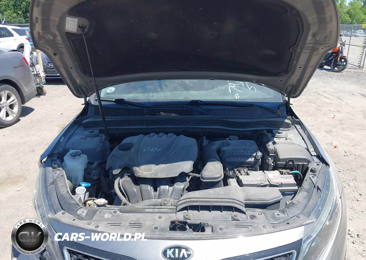 2015 Kia Optima Lx VIN:5XXGM4A77FG505708 - 10