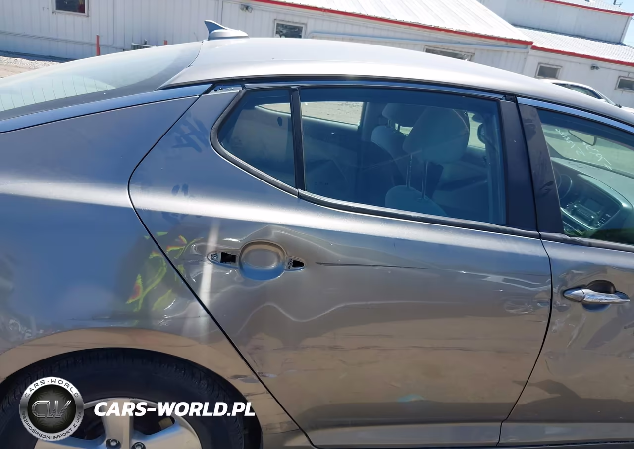 2015 Kia Optima Lx VIN:5XXGM4A77FG505708 - 15