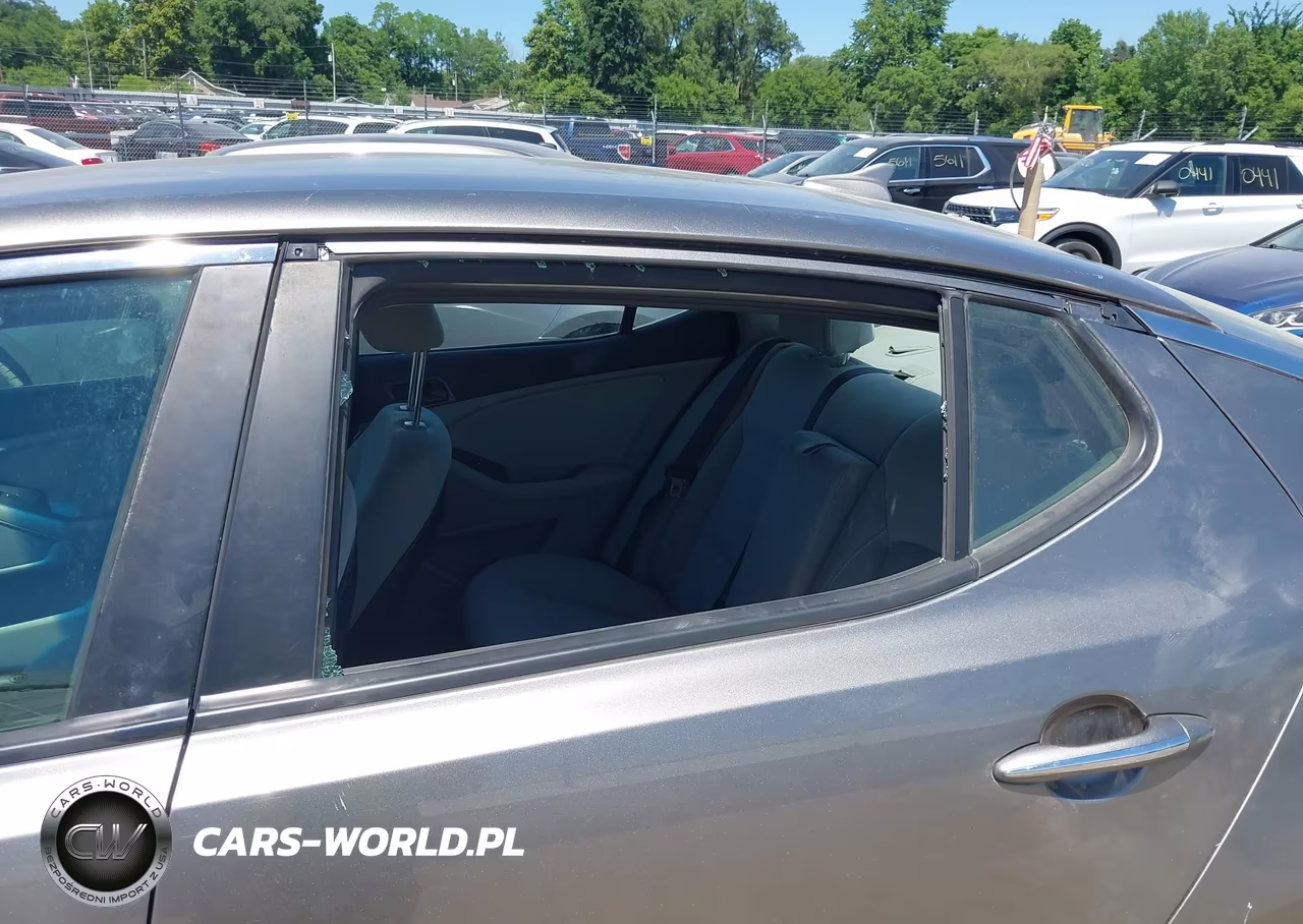 2015 Kia Optima Lx VIN:5XXGM4A77FG505708 - 6