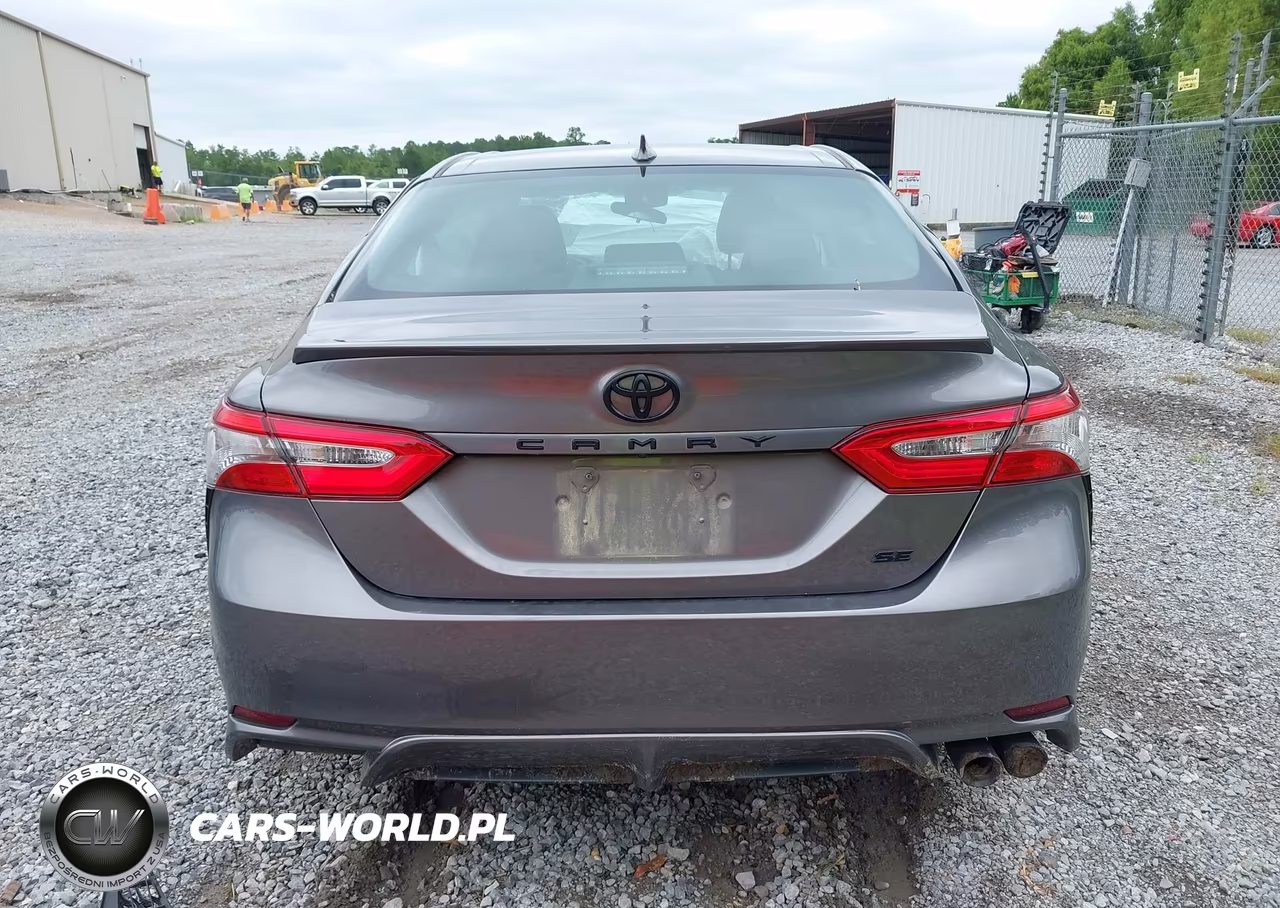 2019 Toyota Camry Se VIN:4T1B11HK7KU844996 - 17