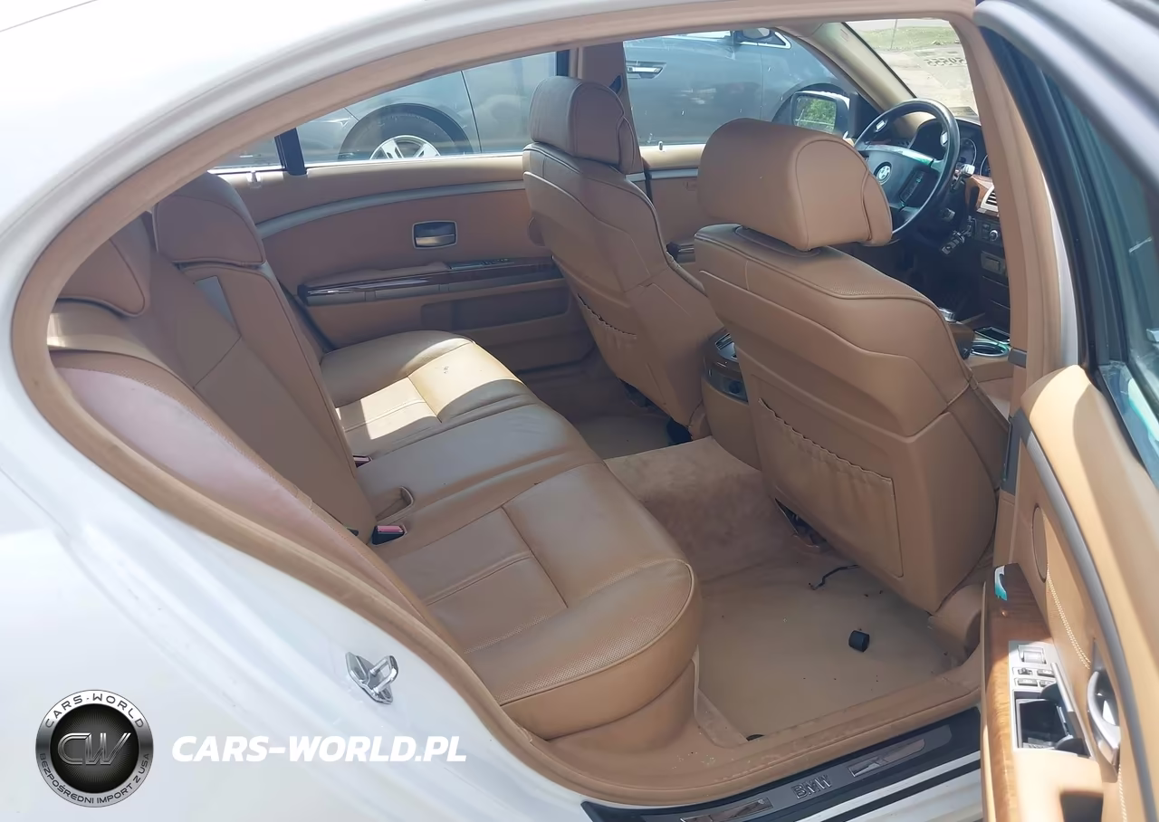 2007 BMW 750Li VIN:WBAHN835X7DT75064 - 8