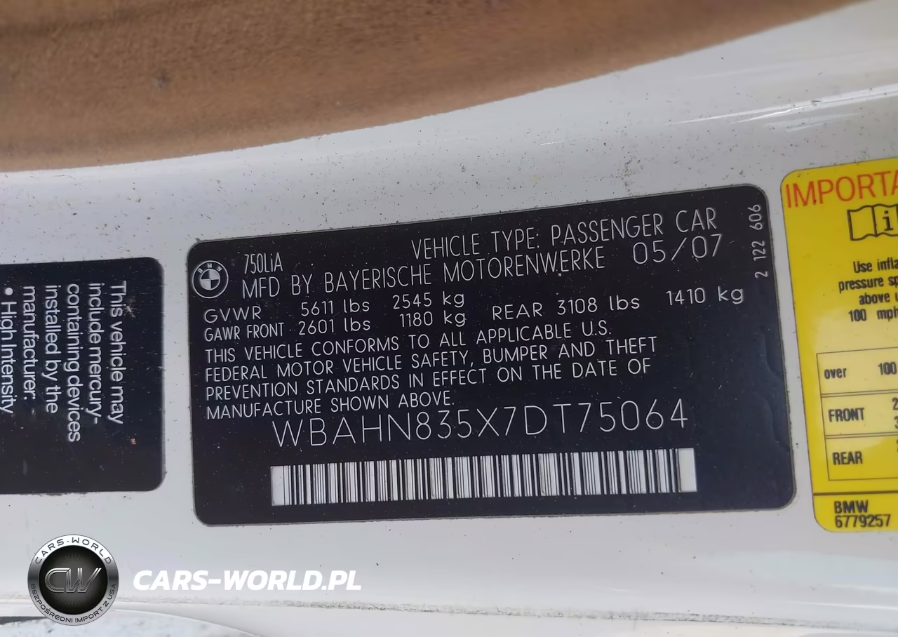 2007 BMW 750Li VIN:WBAHN835X7DT75064 - 9