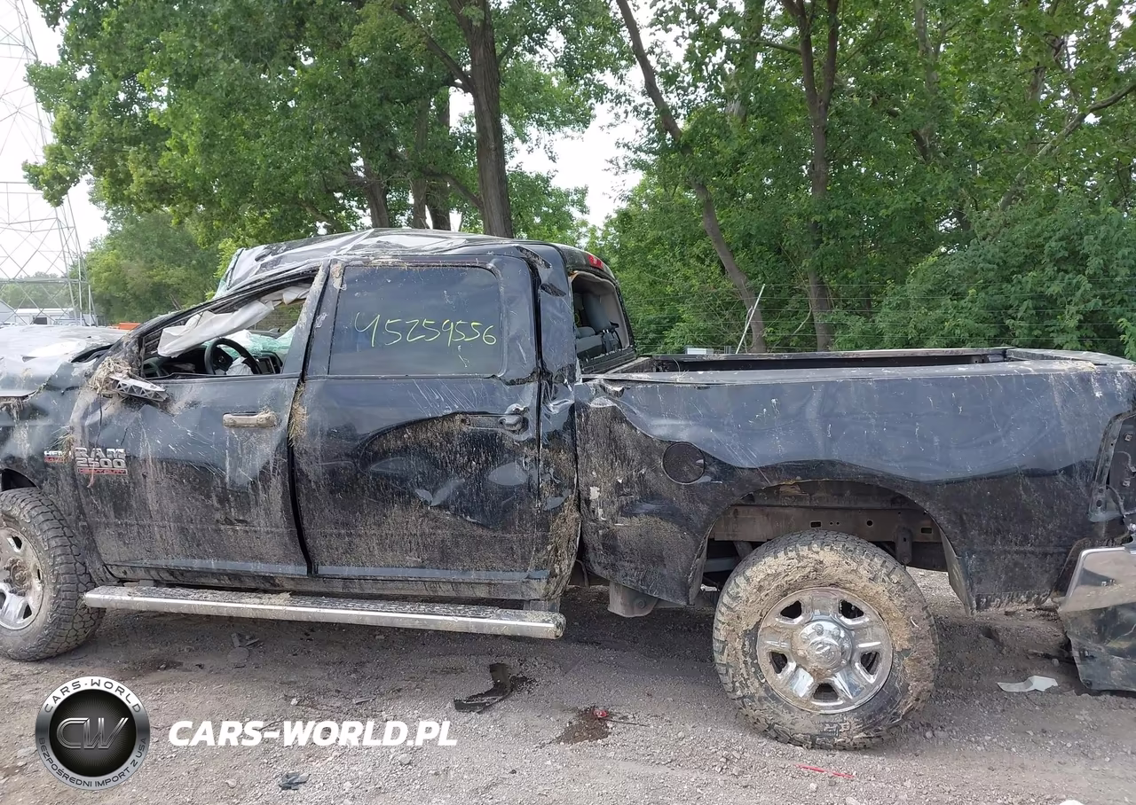 2015 Ram 2500 Tradesman VIN:3C6UR5CJ2FG710523 - 15