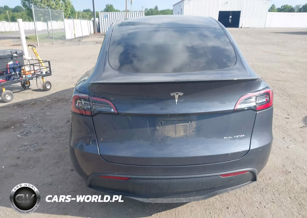 2023 Tesla Model Y Awd-Long Range Dual Motor All-Wheel Drive VIN:7SAYGDEE1PA092029 - 15