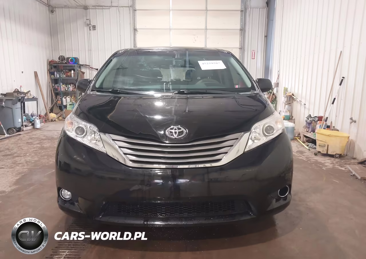 2013 Toyota Sienna Xle V6 8 Passenger VIN:5TDYK3DC3DS299845 - 12