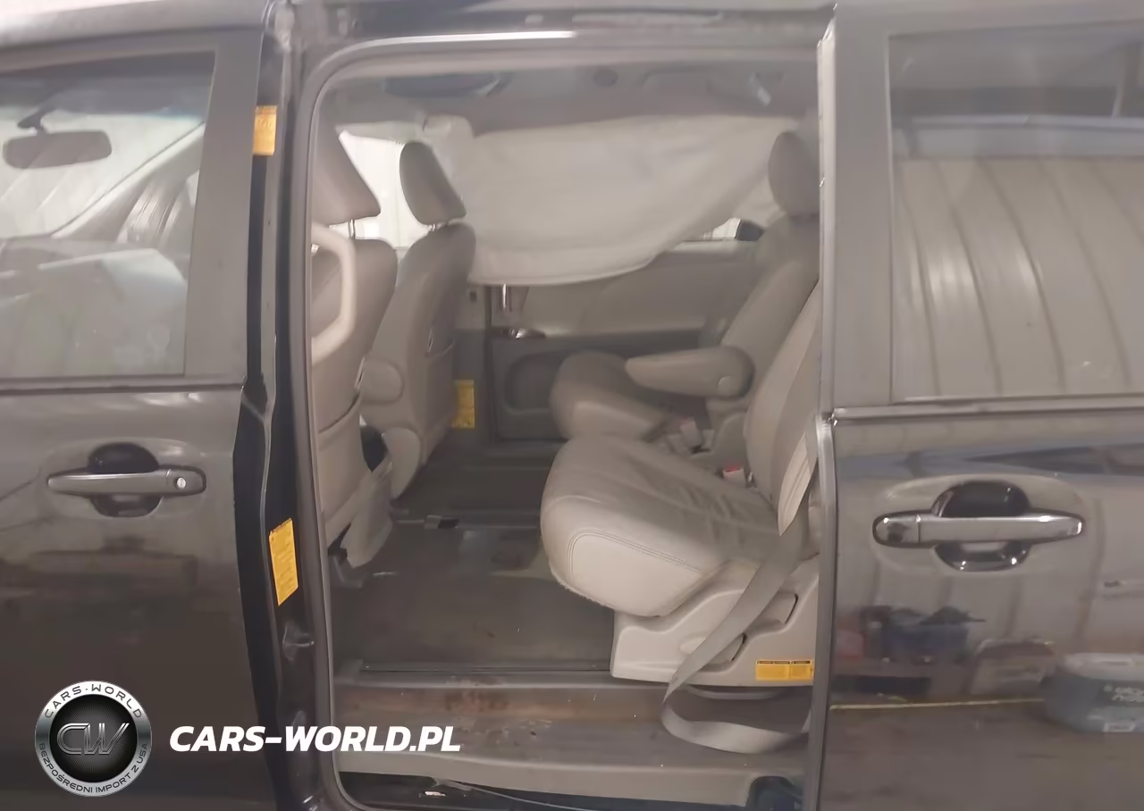 2013 Toyota Sienna Xle V6 8 Passenger VIN:5TDYK3DC3DS299845 - 8