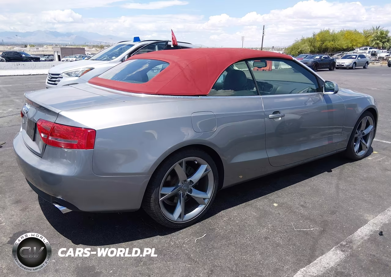 2011 Audi A5 2.0T Premium VIN:WAUJFAFH6BN004157 - 4