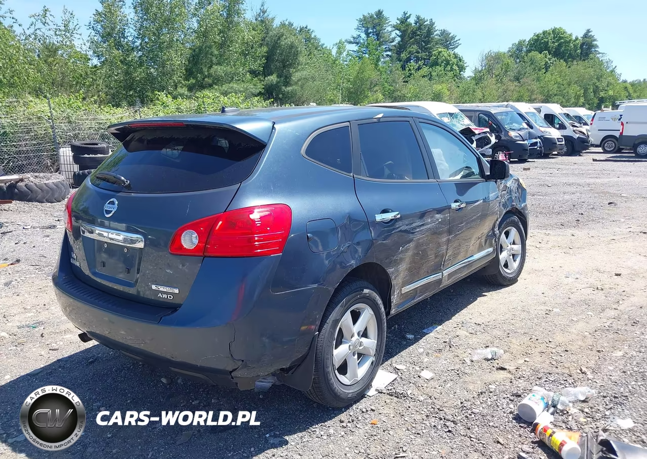 2012 Nissan Rogue S VIN:JN8AS5MV5CW382548 - 4