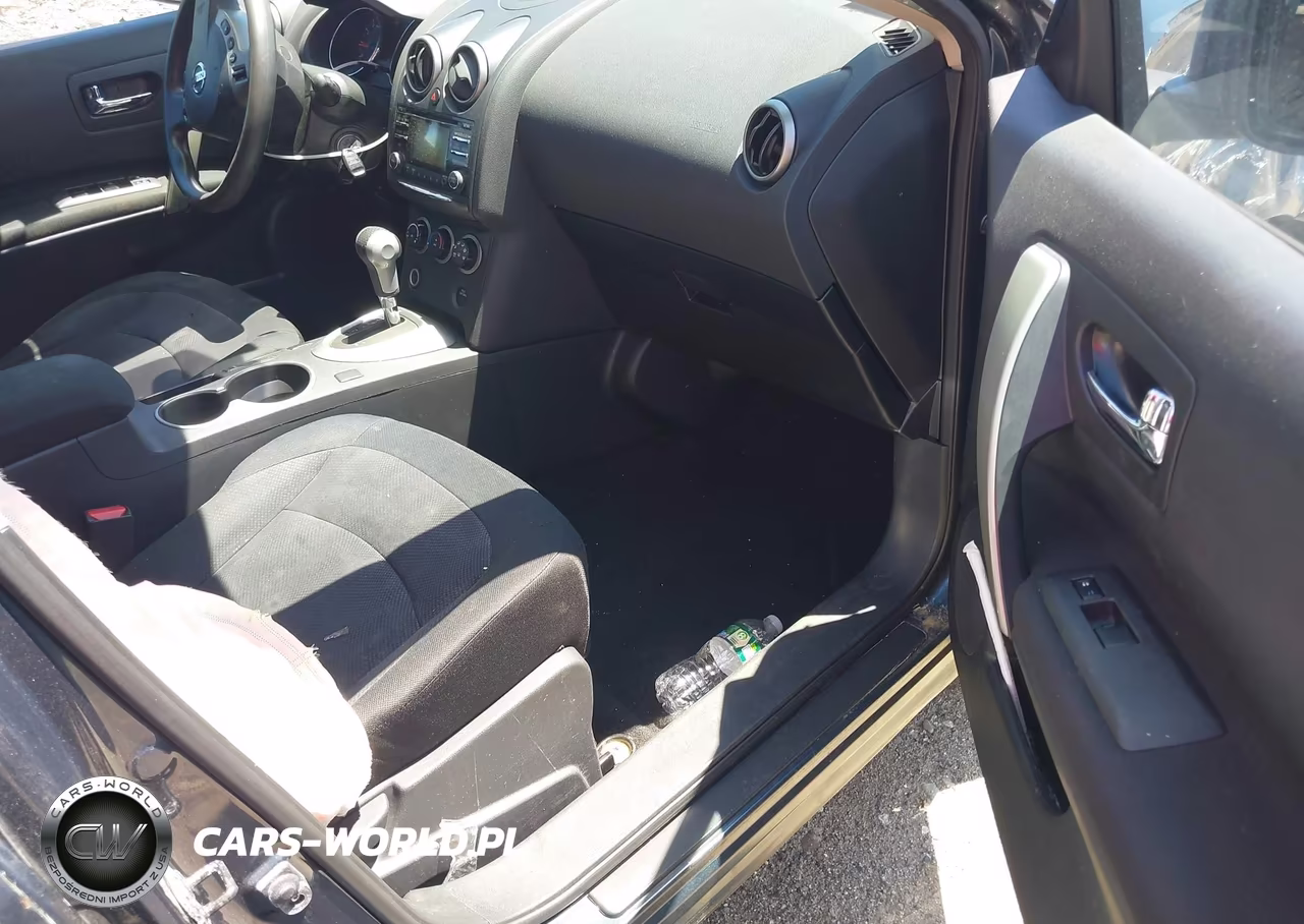 2012 Nissan Rogue S VIN:JN8AS5MV5CW382548 - 5