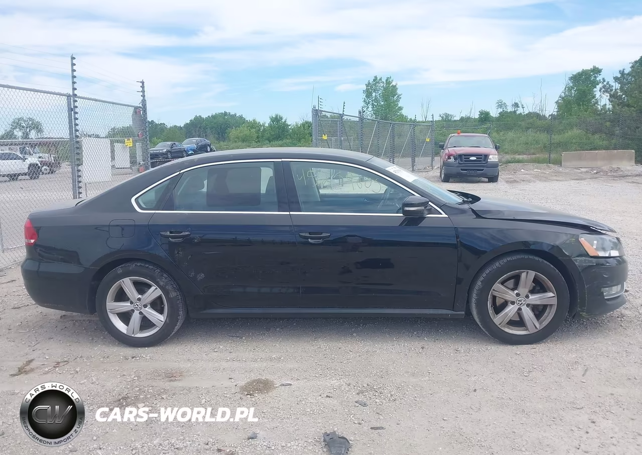 2015 Volkswagen Passat 1.8T Limited Edition VIN:1VWAS7A30FC078198 - 13