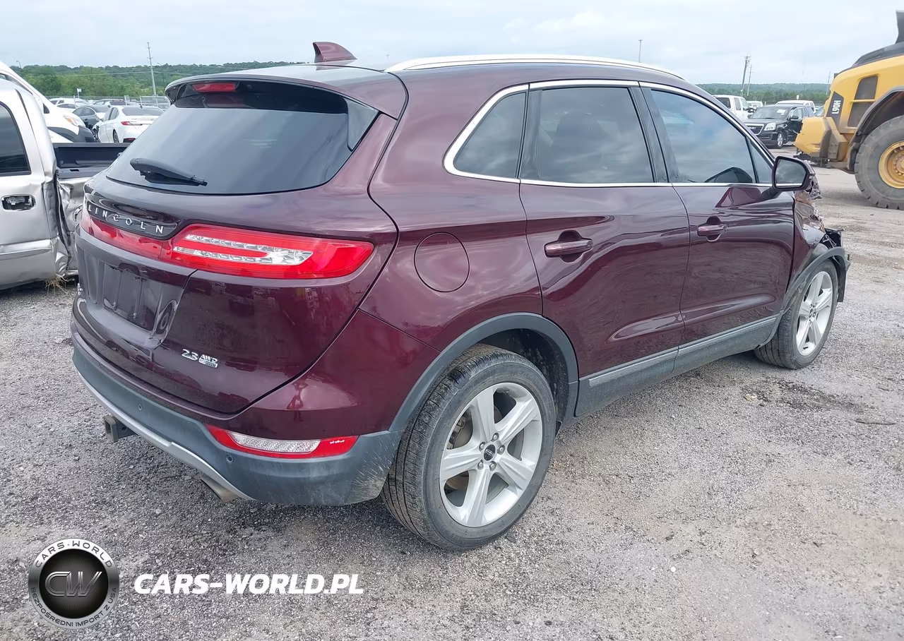 2016 Lincoln Mkc Reserve VIN:5LMTJ3DH9GUJ19186 - 4