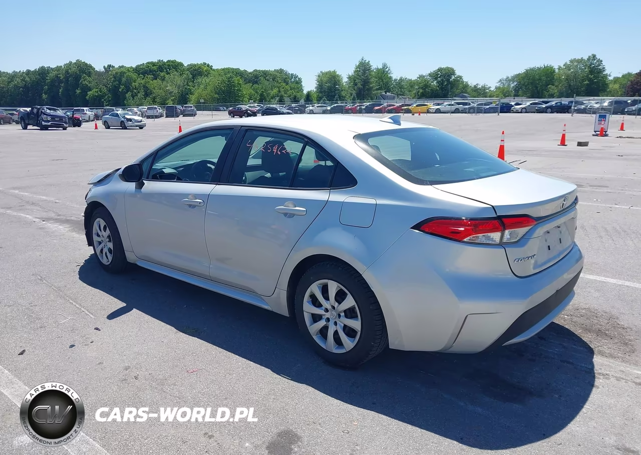 2021 Toyota Corolla Le VIN:5YFEPMAE4MP165693 - 3