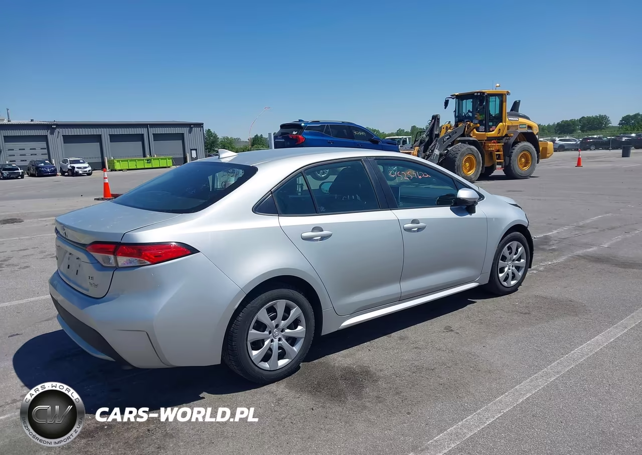 2021 Toyota Corolla Le VIN:5YFEPMAE4MP165693 - 4