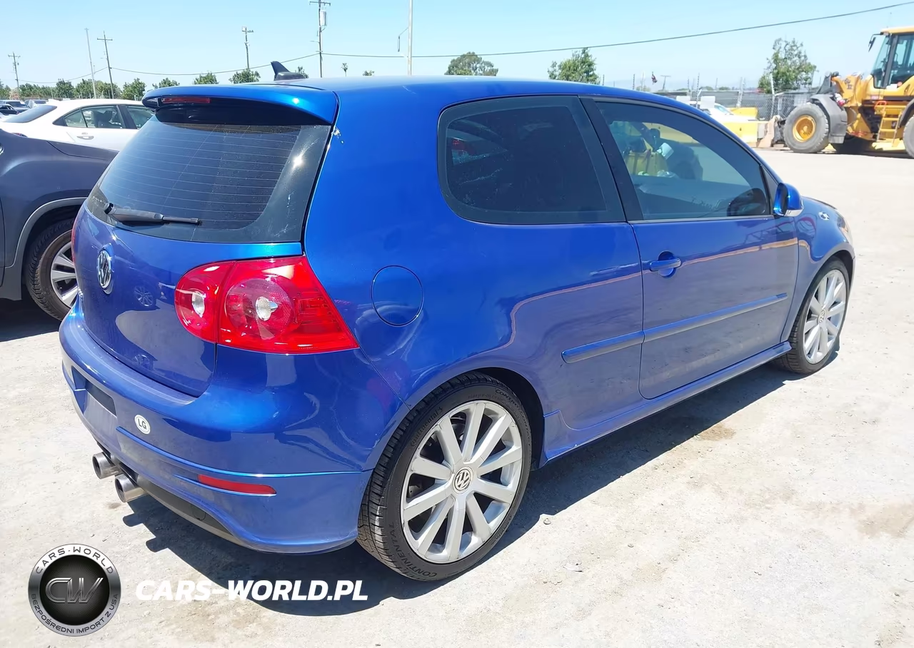 2008 Volkswagen R32 VIN:WVWKC71K88W005724 - 4