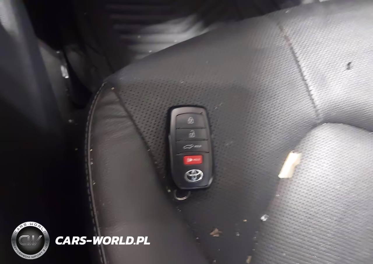2024 Toyota Grand Highlander Platinum VIN:5TDAAAB51RS043885 - 11