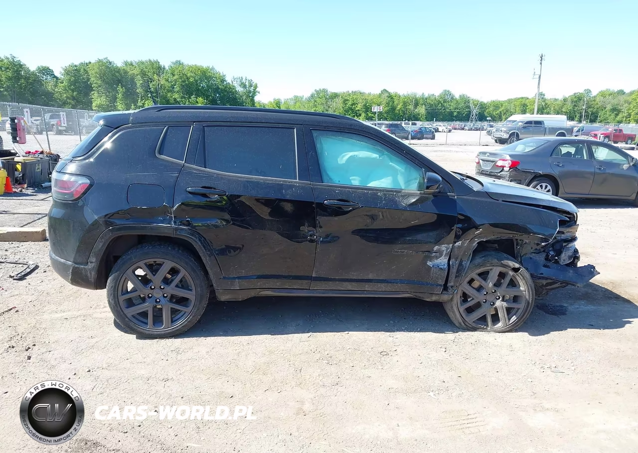2024 Jeep Compass Limited 4X4 VIN:3C4NJDCN2RT153643 - 13