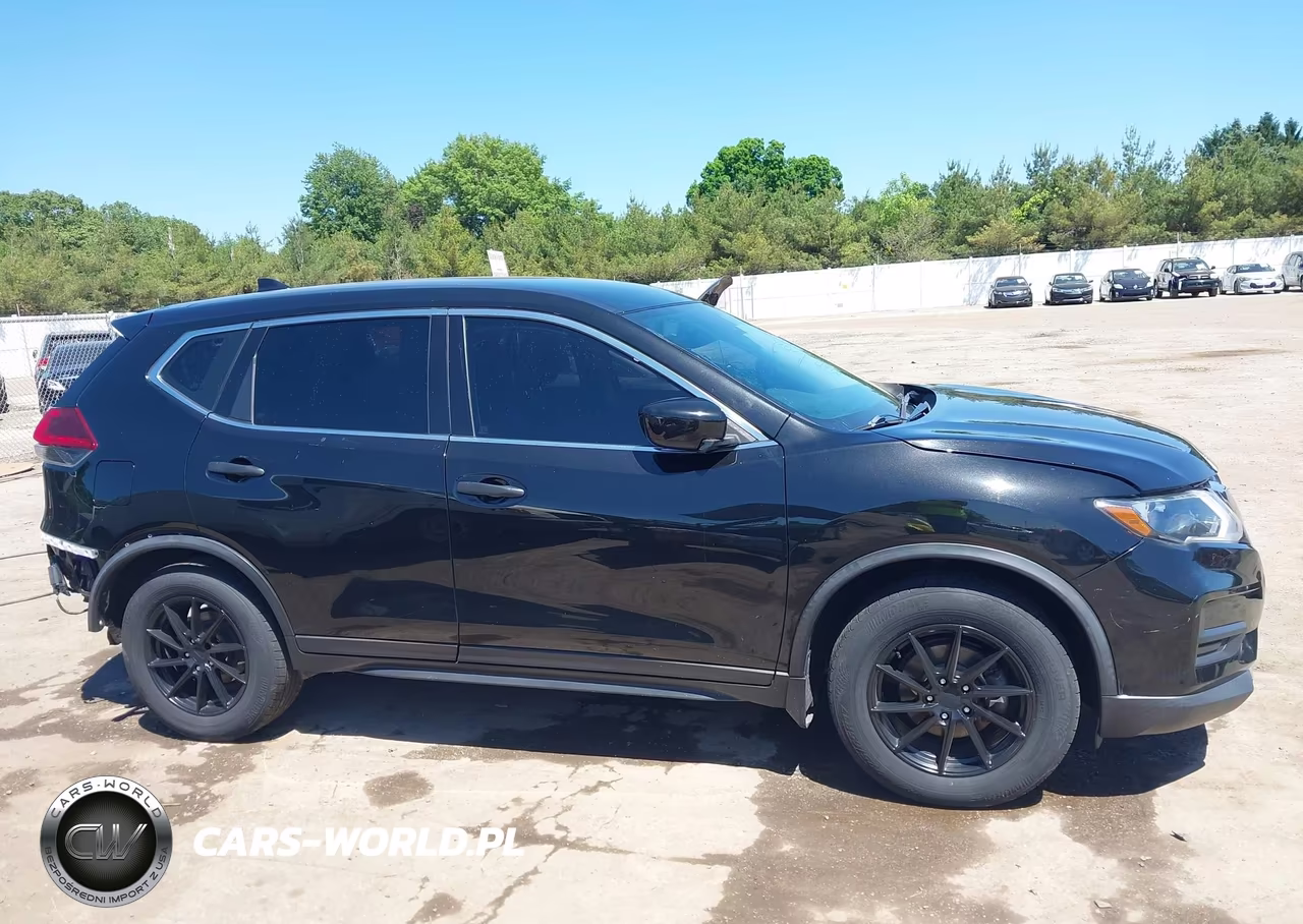 2019 Nissan Rogue S VIN:KNMAT2MV9KP534220 - 13
