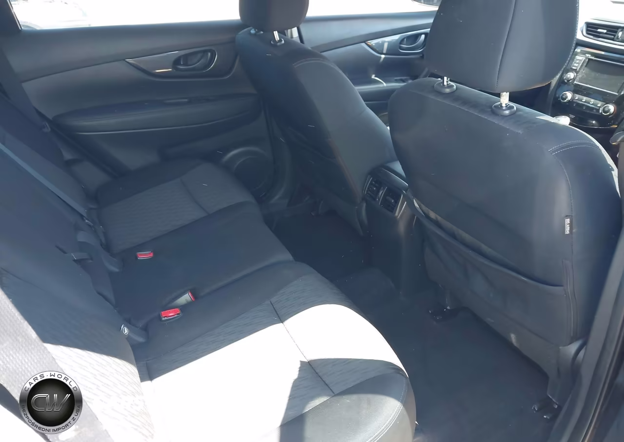 2019 Nissan Rogue S VIN:KNMAT2MV9KP534220 - 8