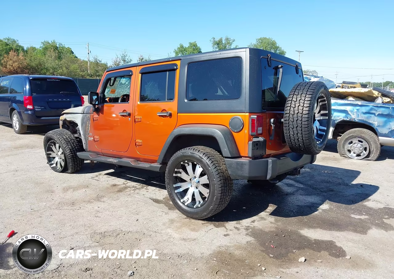 2011 Jeep Wrangler Unlimited Sport VIN:1J4BA3H12BL528350 - 3