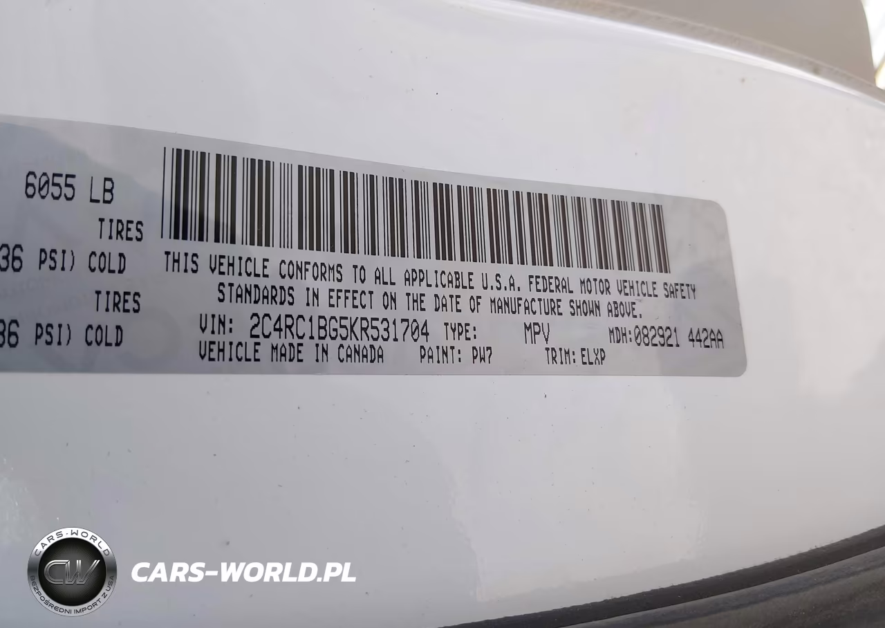 2019 Chrysler Pacifica Touring L VIN:2C4RC1BG5KR531704 - 9
