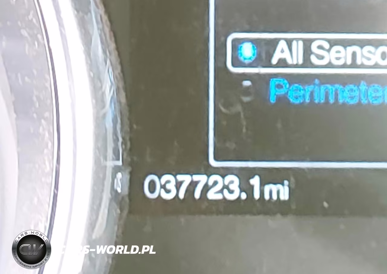 2020 Ford Mustang Ecoboost Premium VIN:1FATP8UH9L5113093 - 16