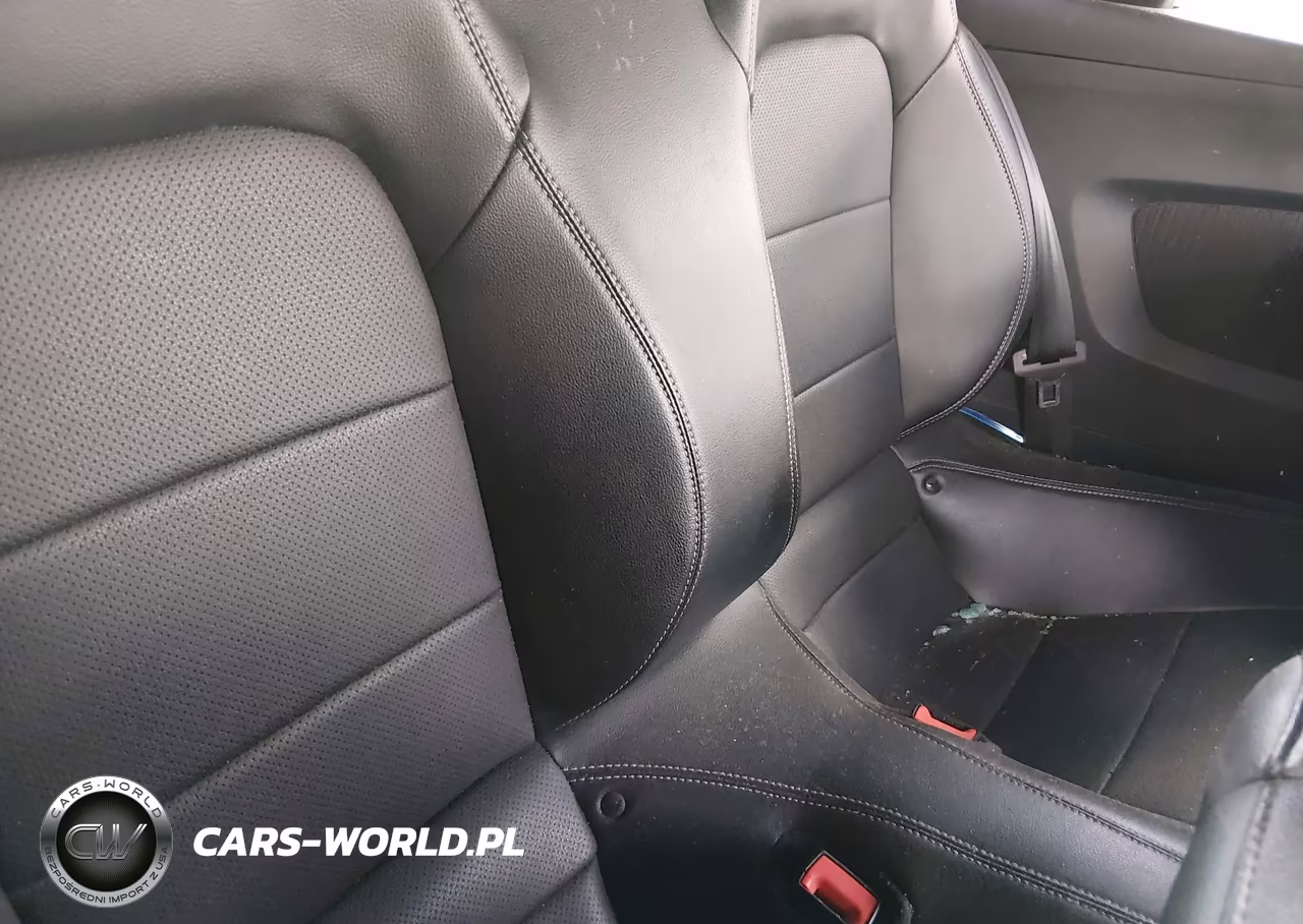2020 Ford Mustang Ecoboost Premium VIN:1FATP8UH9L5113093 - 8