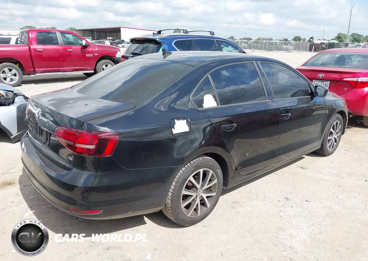 2016 Volkswagen Jetta 1.4T Se VIN:3VWD67AJ8GM241793 - 4