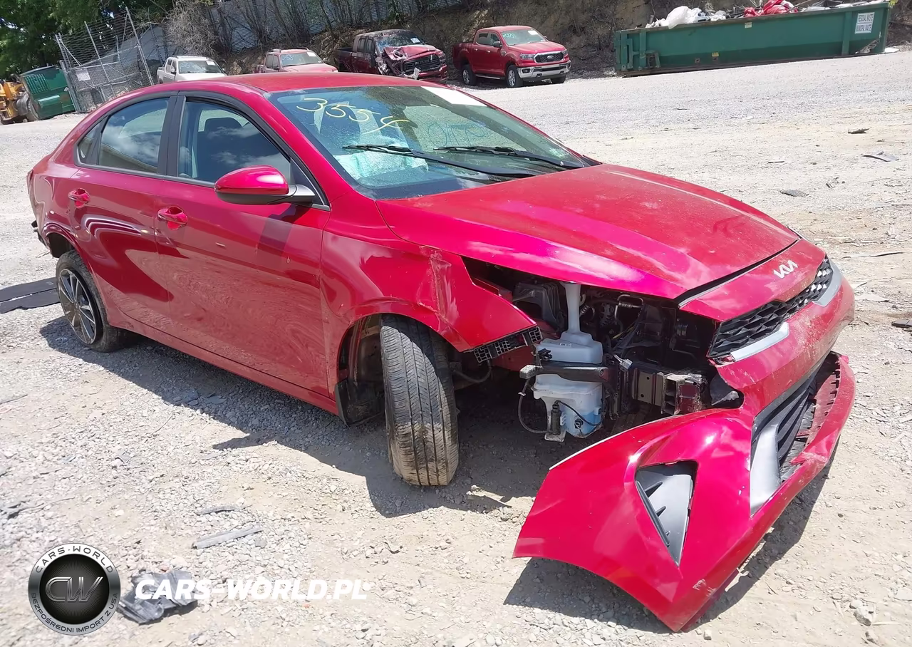 2024 Kia Forte Lxs – zdjęcie 1 z 16