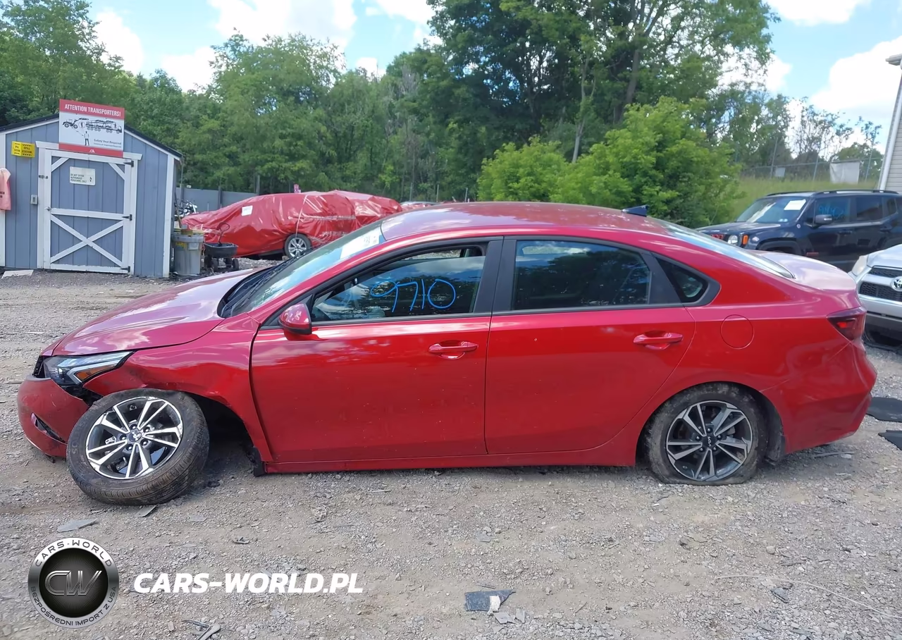 2024 Kia Forte Lxs VIN:3KPF24AD1RE753554 - 14