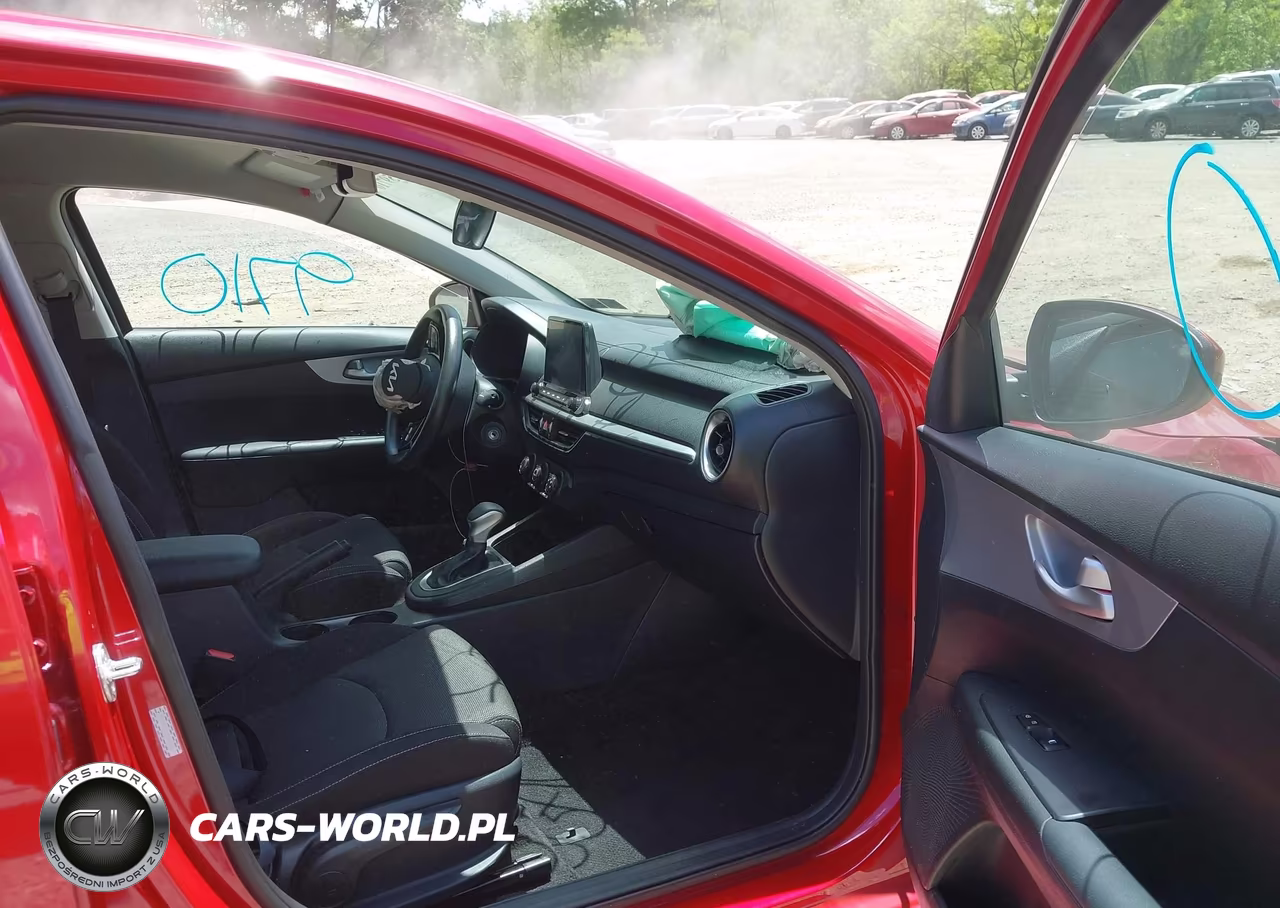 2024 Kia Forte Lxs VIN:3KPF24AD1RE753554 - 5