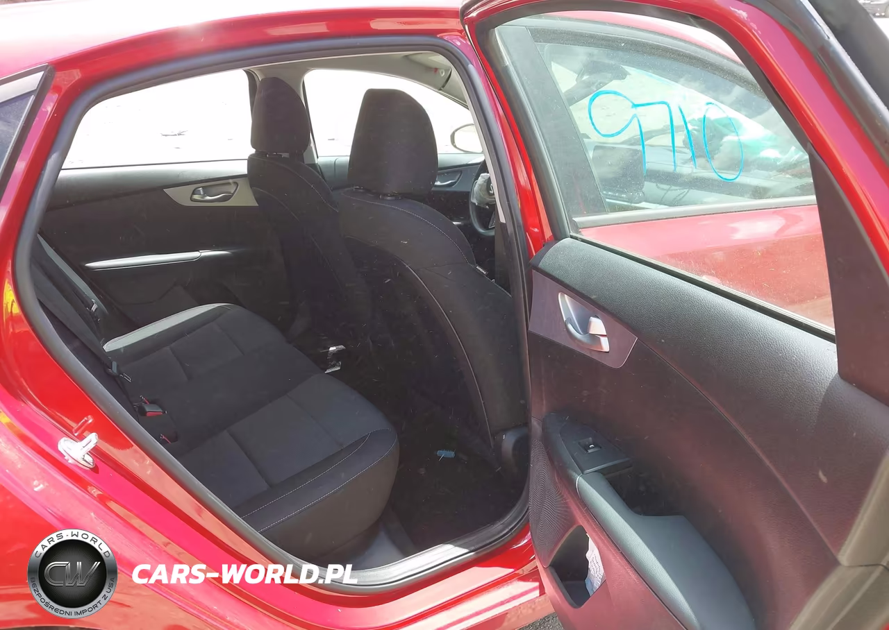 2024 Kia Forte Lxs VIN:3KPF24AD1RE753554 - 8