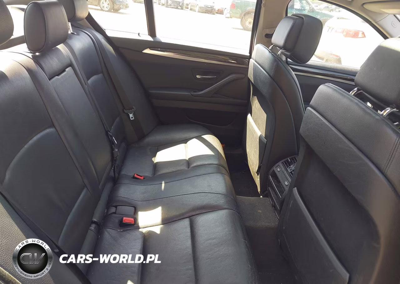 2012 BMW 528I xDrive VIN:WBAXH5C59CDW10890 - 8