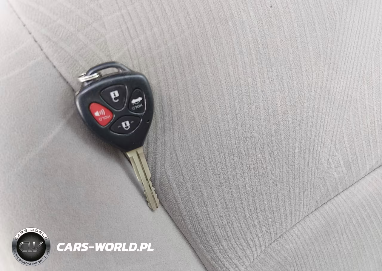 2011 Toyota Corolla Le VIN:JTDBU4EE1BJ088661 - 11