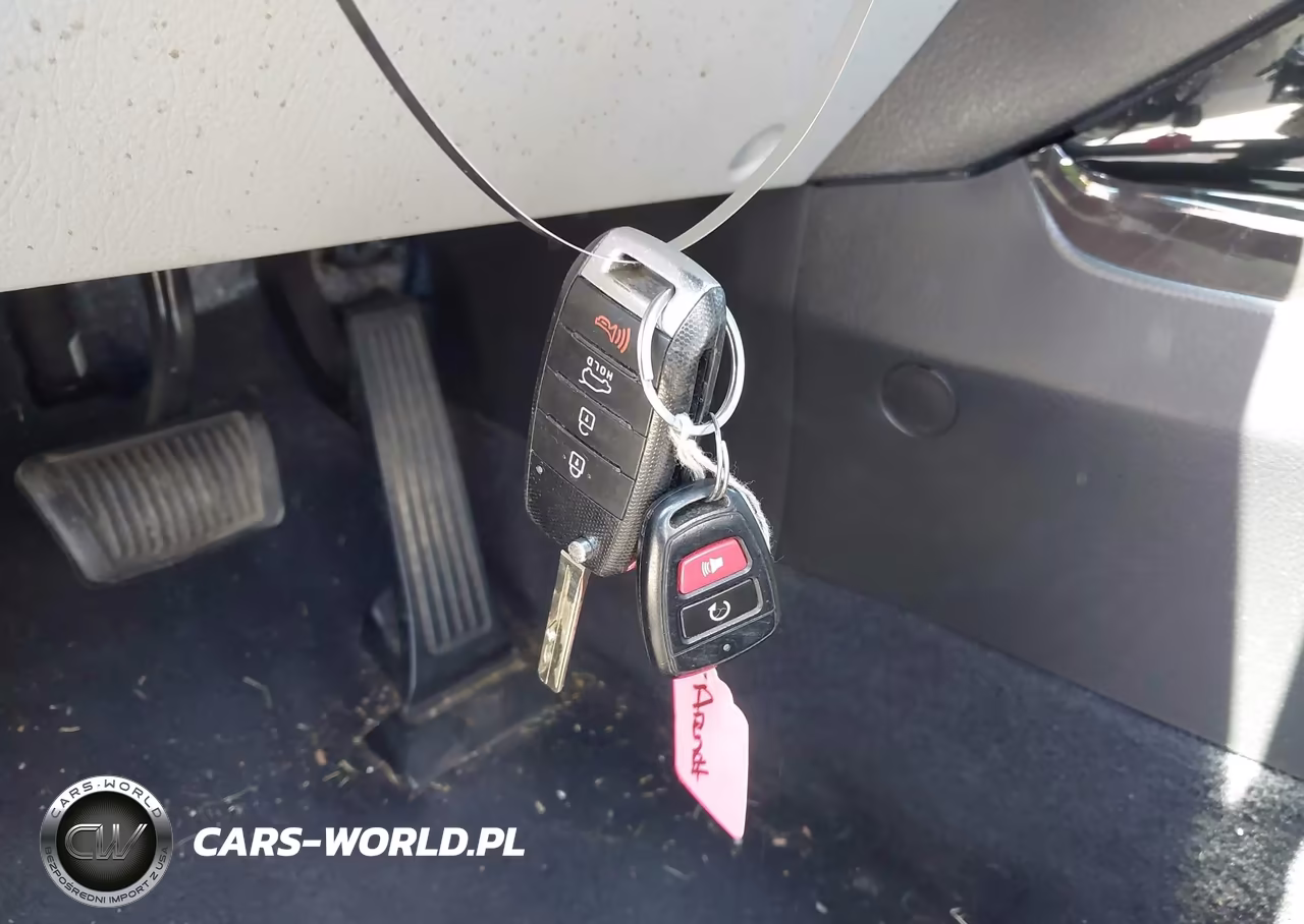 2015 Kia Sorento Lx VIN:5XYKTCA61FG551951 - 11