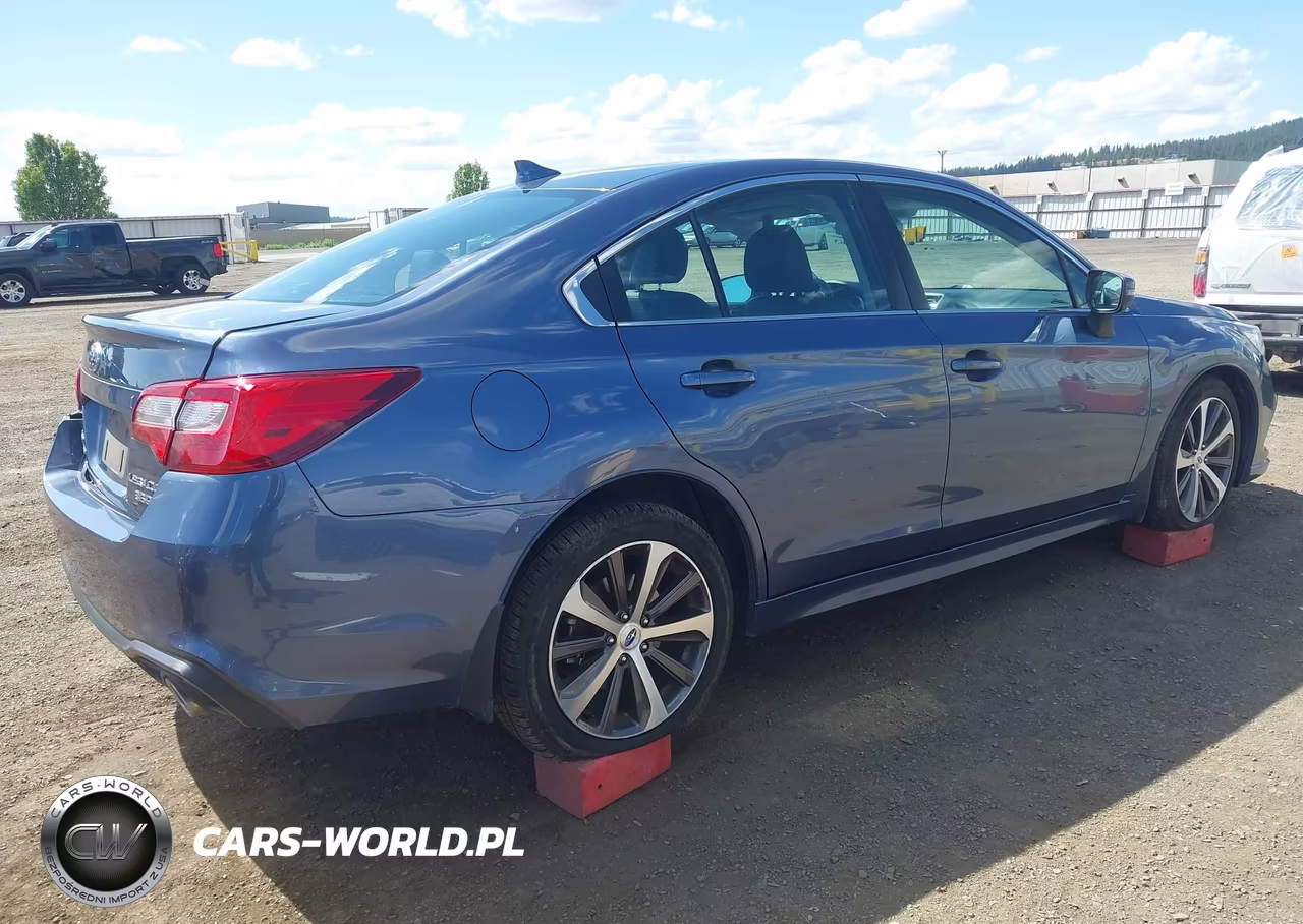 2018 Subaru Legacy 3.6R Limited VIN:4S3BNEN60J3046884 - 4