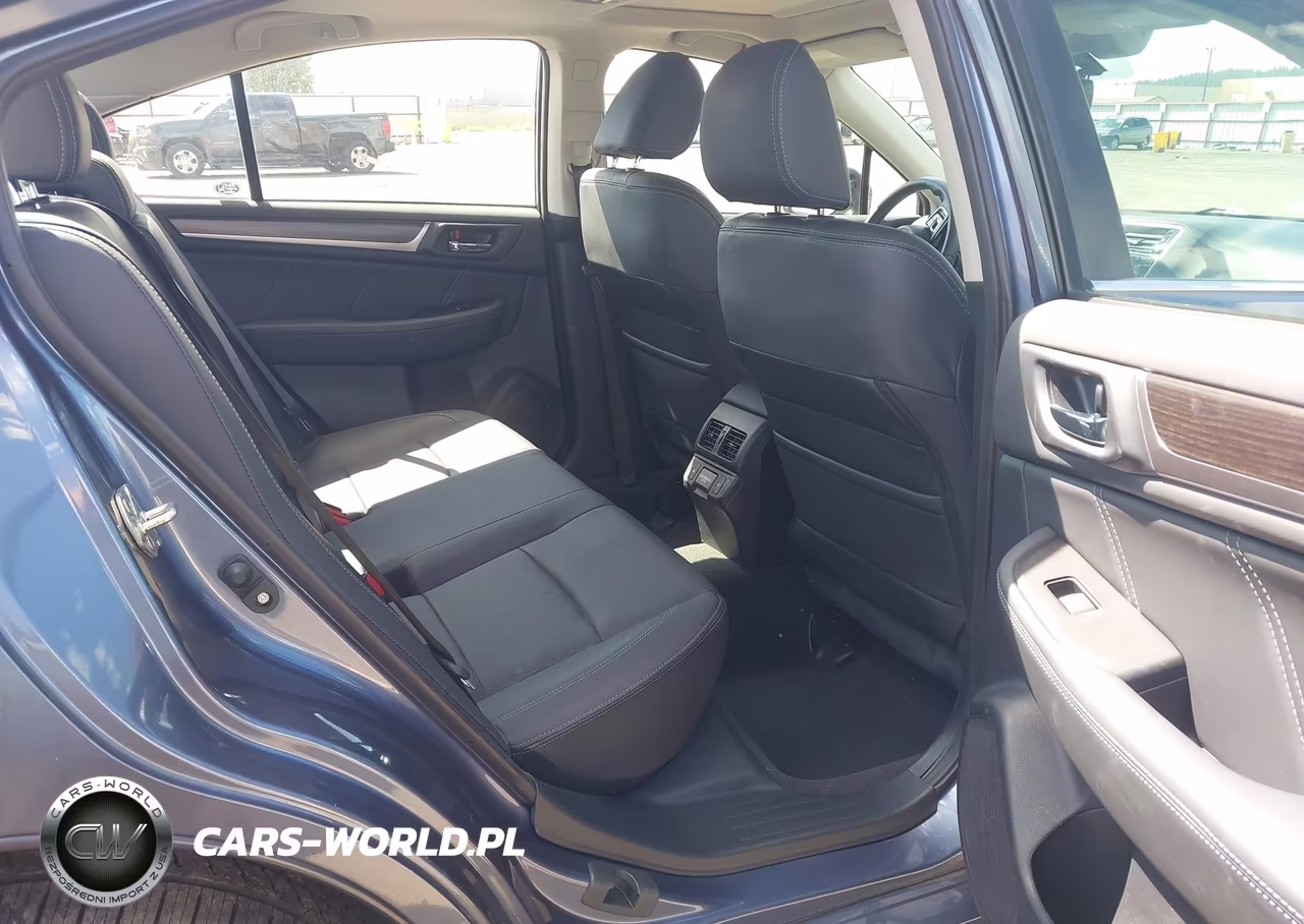 2018 Subaru Legacy 3.6R Limited VIN:4S3BNEN60J3046884 - 8