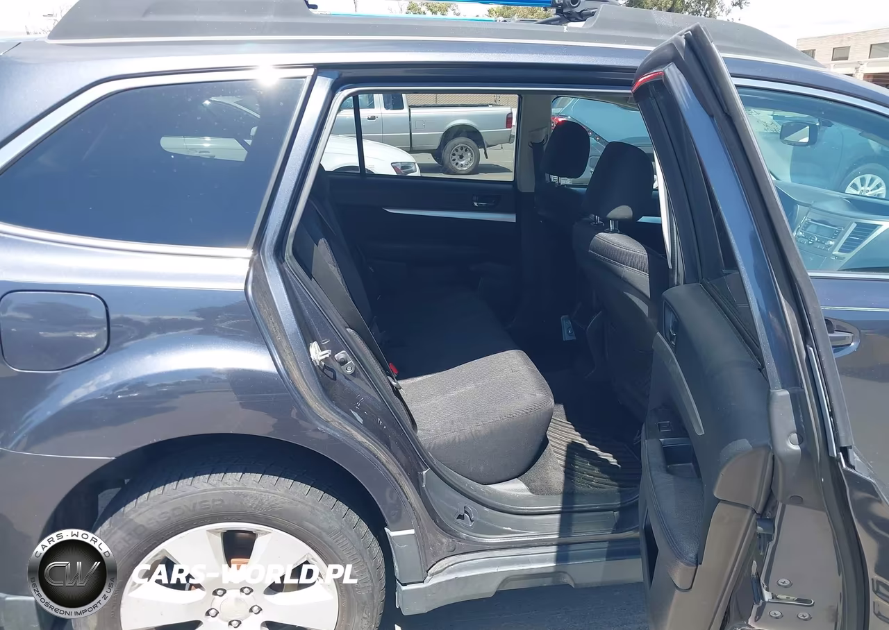 2011 Subaru Outback 2.5I Premium VIN:4S4BRBFC2B3345765 - 8