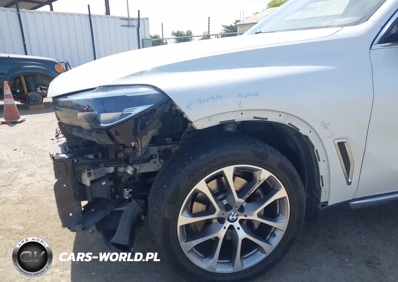 2019 BMW X5 xDrive40I VIN:5UXCR6C56KLK80441 - 19
