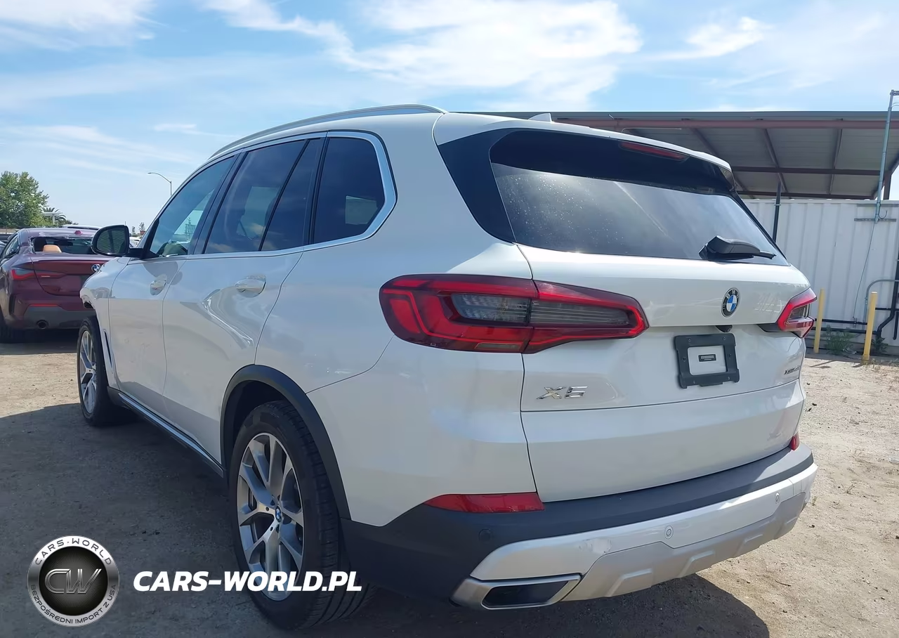 2019 BMW X5 xDrive40I VIN:5UXCR6C56KLK80441 - 3