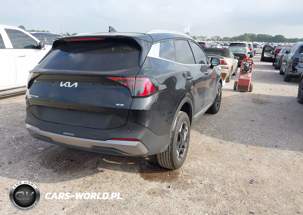 2026 Kia Sportage Hybrid Ex VIN:KNDPVDDG2T7290896 - 4