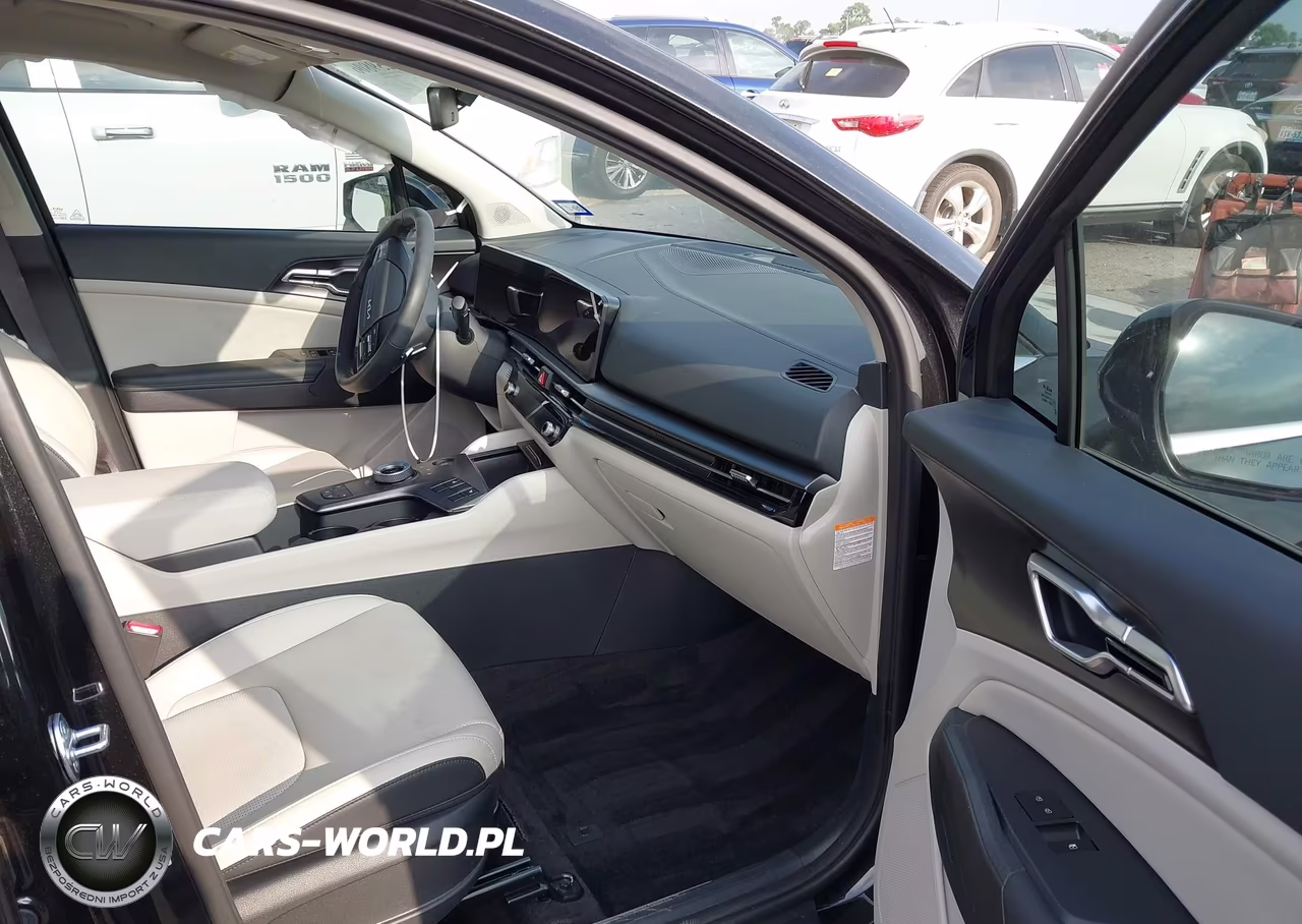 2026 Kia Sportage Hybrid Ex VIN:KNDPVDDG2T7290896 - 5