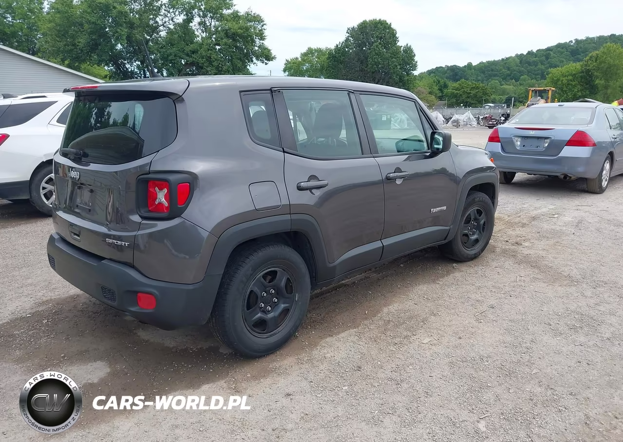 2018 Jeep Renegade Sport Fwd VIN:ZACCJAAB2JPG96596 - 4