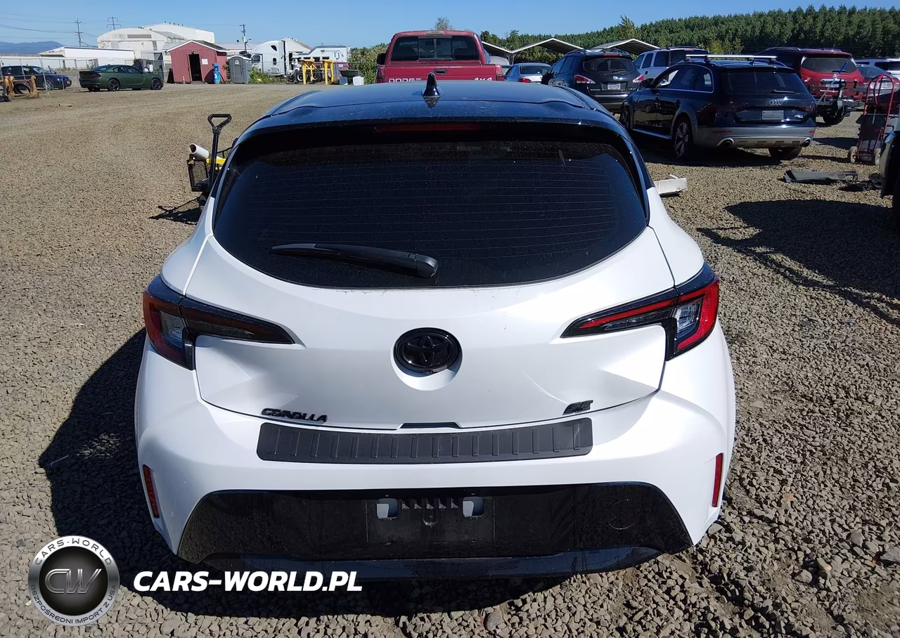 2025 Toyota Corolla Nightshade Edition VIN:JTND4MBE2S3247698 - 16