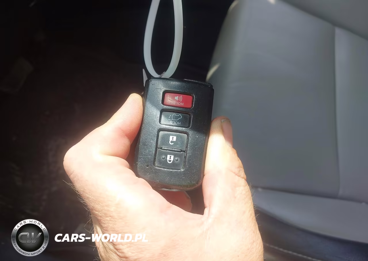 2016 Toyota Rav4 Hybrid Limited VIN:JTMDJREV2GD012032 - 11
